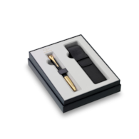 Parker Urban Muted Black GT, zestaw prezentowy długopis głęboki czarny lakier ze złotymi wykończeniami i czarne etui