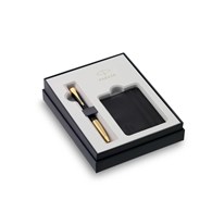 Parker Urban Muted Black GT, zestaw prezentowy długopis głęboki czarny lakier ze złotymi wykończeniami i czarne etui na karty płatnicze