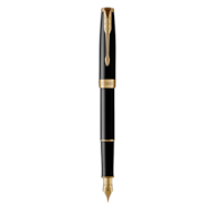 PARKER Sonnet pióro wieczne Black Lacquer GT, głęboki czarny  lakier ze złotymi wykończeniami, stalówka medium, opakowanie prezentowe