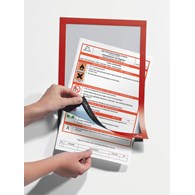 DURAFRAME A4  Samoprzylepna ramka informacyjna z uchylną przednią stroną, op. 10 szt. czerwony