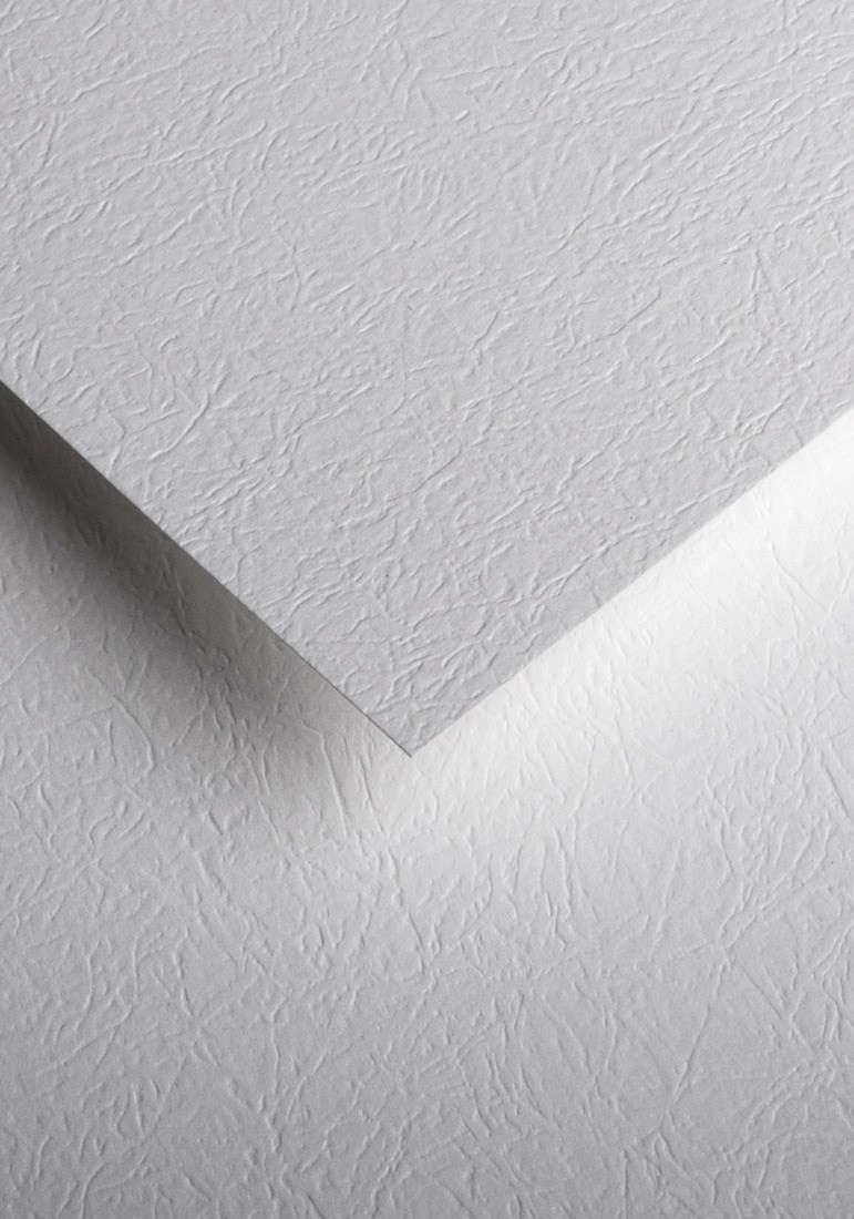 O.Papiernia Skóra 230g/m2 A4 biały 20sztuk