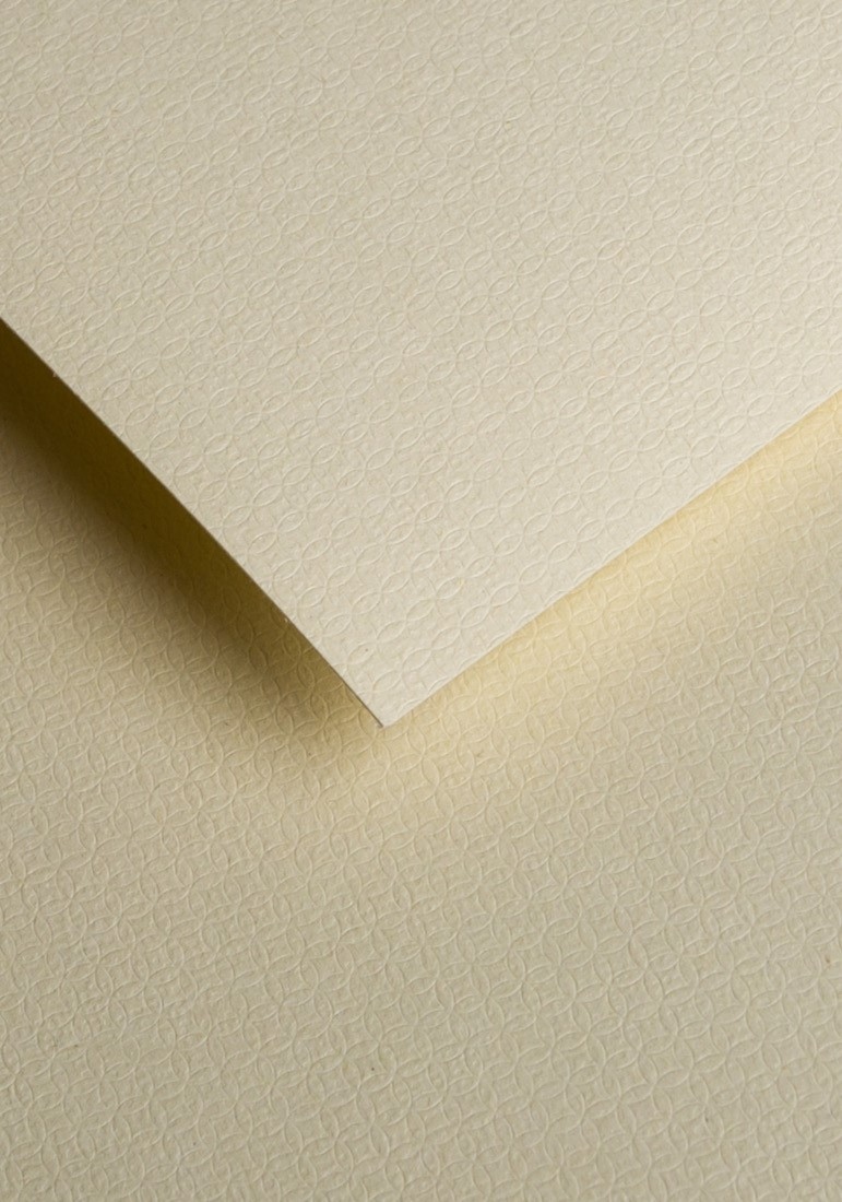 O.Papiernia Iluzja 230g/m2 A4 kremowy 20sztuk
