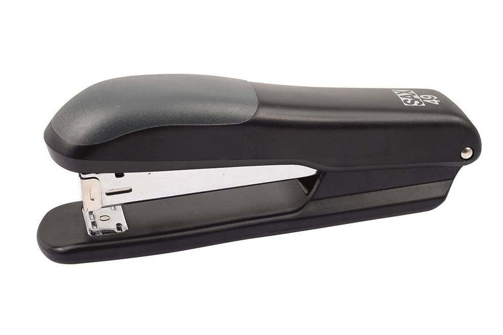 Zszywacz SAX49, zszywa do 25 kartek, czarny, zszywki GRATIS